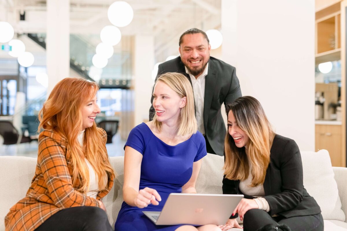 all women accounting team